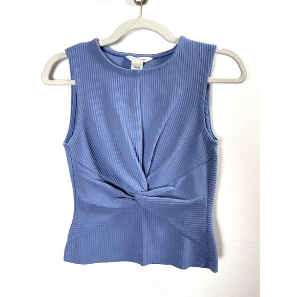 Club Monaco Tops - Club Monaco Twist Top City Preppy Old Money Classic Timeless Effortless Rich XXS